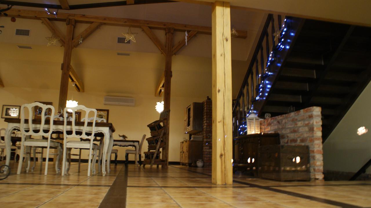 Woda Na Mlyn Gosciniec Dla Przyjaciol 2 Sp Z Oo Wacmerek Bagian luar foto